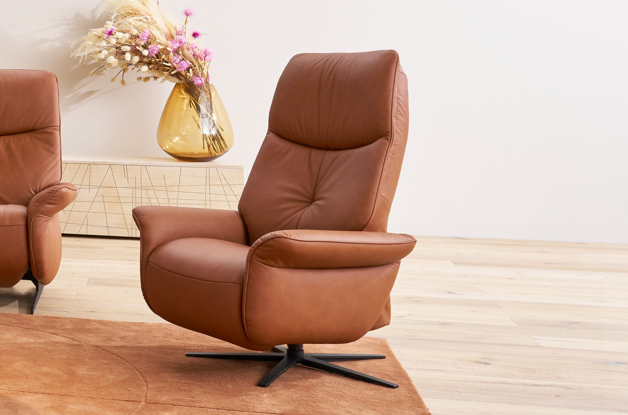 Chair LOONA 8984