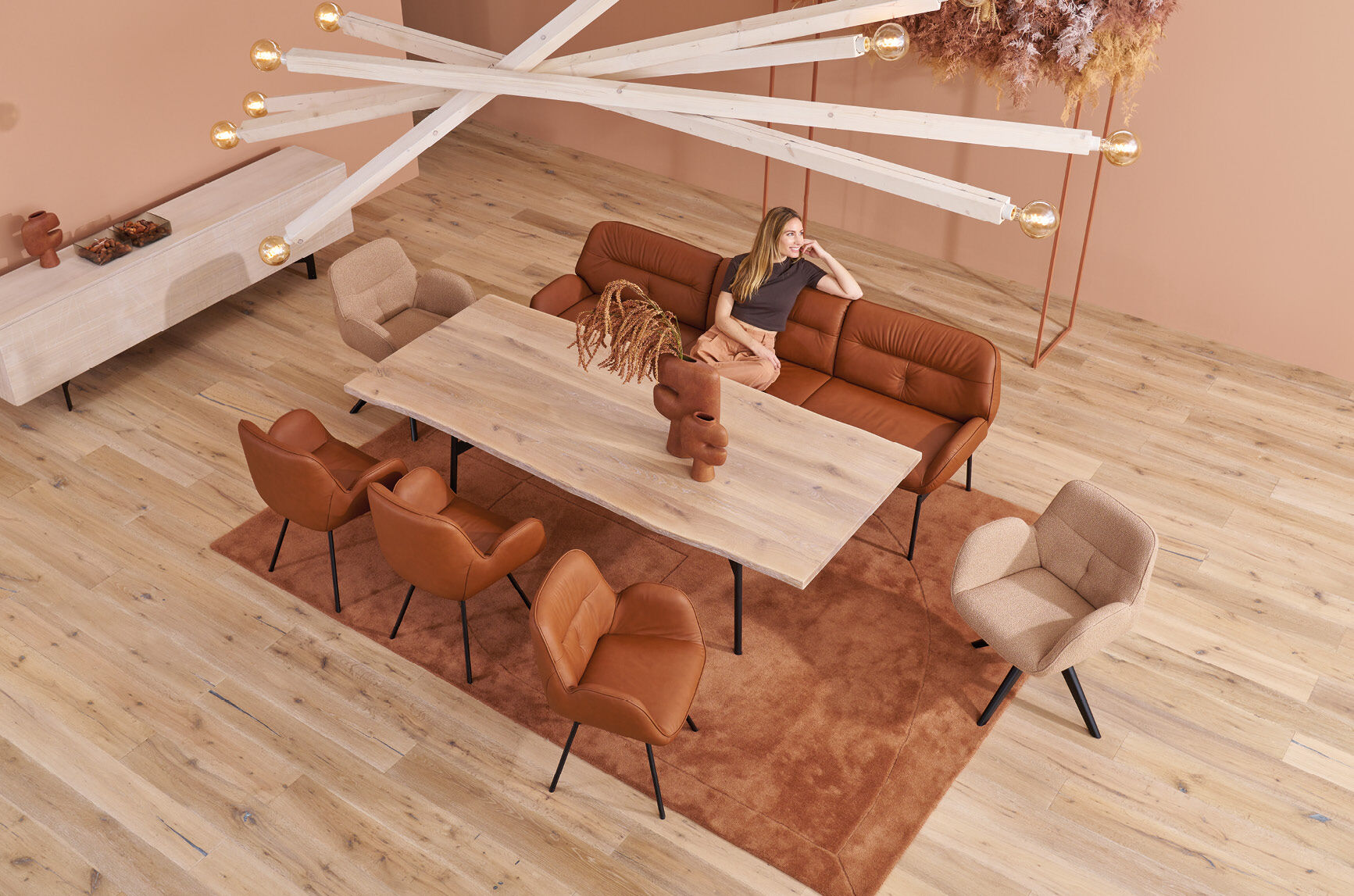 Ensemble DINING 1472